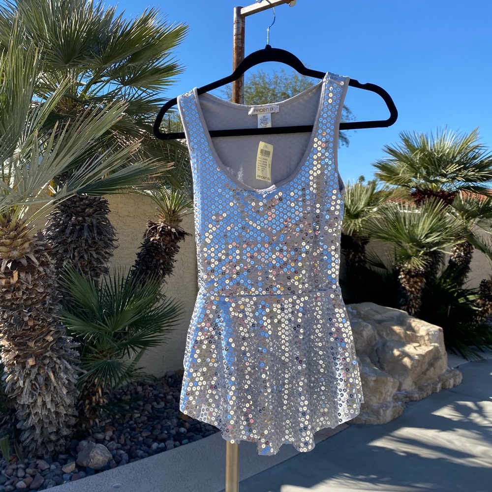 ⭐️ Arden B NWT Tank Top XS ⭐️